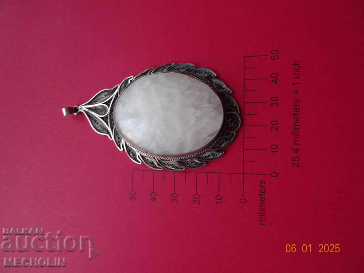 COLLECTIBLE OLD SILVER FILIGRAM MEDALLION PENDANT with price 122.00 BGN | € 62.38 COLLECTIBLE OLD SILVER FILIGRAM MEDALLION PENDANT with price 122.00 BGN | € 62.38