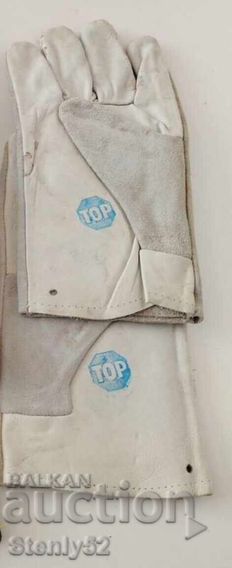 XXL suede work gloves. with price 10.00 BGN | € 5.11 XXL suede work gloves. with price 10.00 BGN | € 5.11