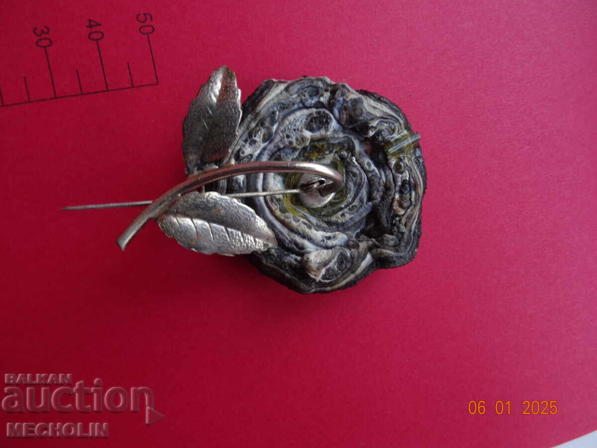 COLLECTIBLE OLD CHALCEDON ROSE BROOCH - 5 COLLECTIBLE OLD CHALCEDON ROSE BROOCH - 5