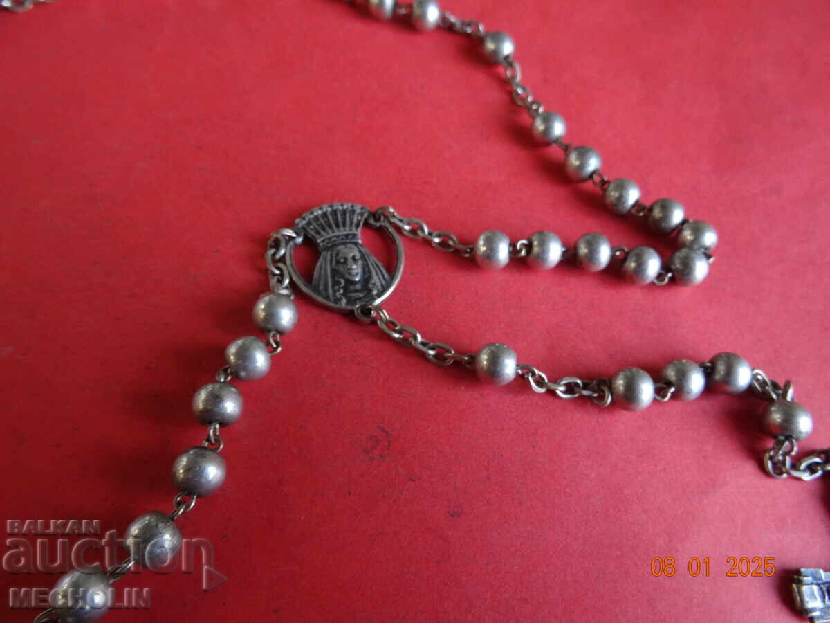 Delivery of COLLECTIBLE OLD CHAIN WITH FRENCH LOURDES CROSS Delivery of COLLECTIBLE OLD CHAIN WITH FRENCH LOURDES CROSS
