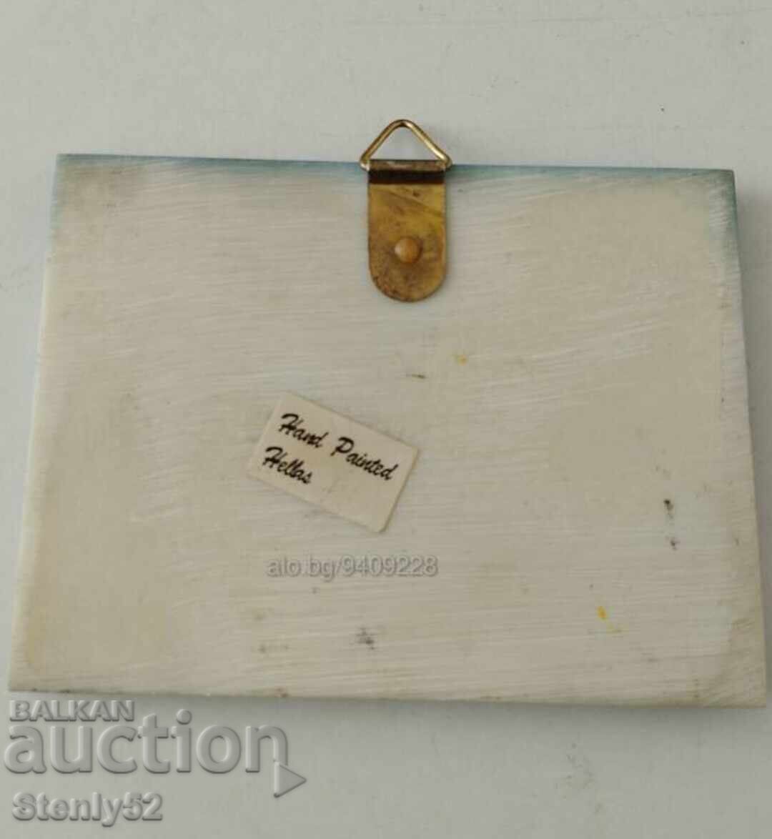 Ένα μεγάλο αναμνηστικό για να κρεμαστεί στον τοίχο του νησιού της Κρήτης, Ελλάδα με τιμή 10.00 BGN | € 5.11 Ένα μεγάλο αναμνηστικό για να κρεμαστεί στον τοίχο του νησιού της Κρήτης, Ελλάδα με τιμή 10.00 BGN | € 5.11