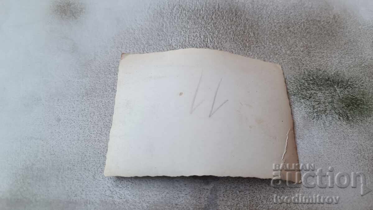 Photo Two little girls with price 1.35 BGN | € 0.69