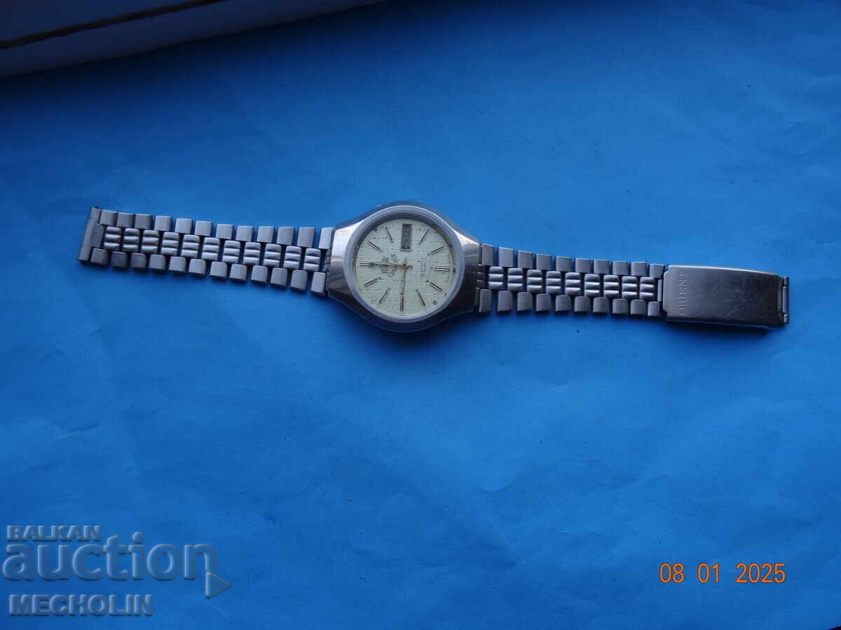 Auction COLLECTIBLE JAPANESE WATCH ORIENT 21K AUTOMATIC 46941-3 Auction COLLECTIBLE JAPANESE WATCH ORIENT 21K AUTOMATIC 46941-3