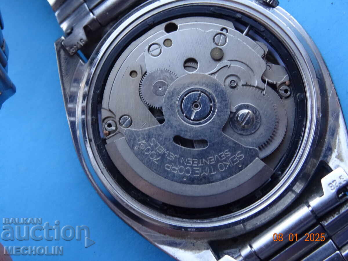 COLLECTIBLE JAPANESE WATCH SEIKO 5 AUTOMATIC 7009A - 6 COLLECTIBLE JAPANESE WATCH SEIKO 5 AUTOMATIC 7009A - 6