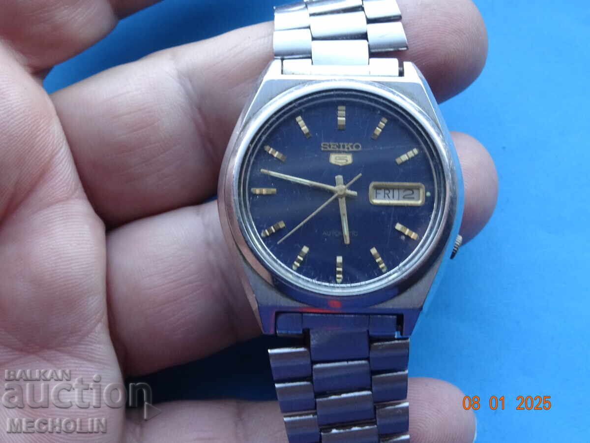 COLLECTIBLE JAPANESE WATCH SEIKO 5 AUTOMATIC 7009A -4