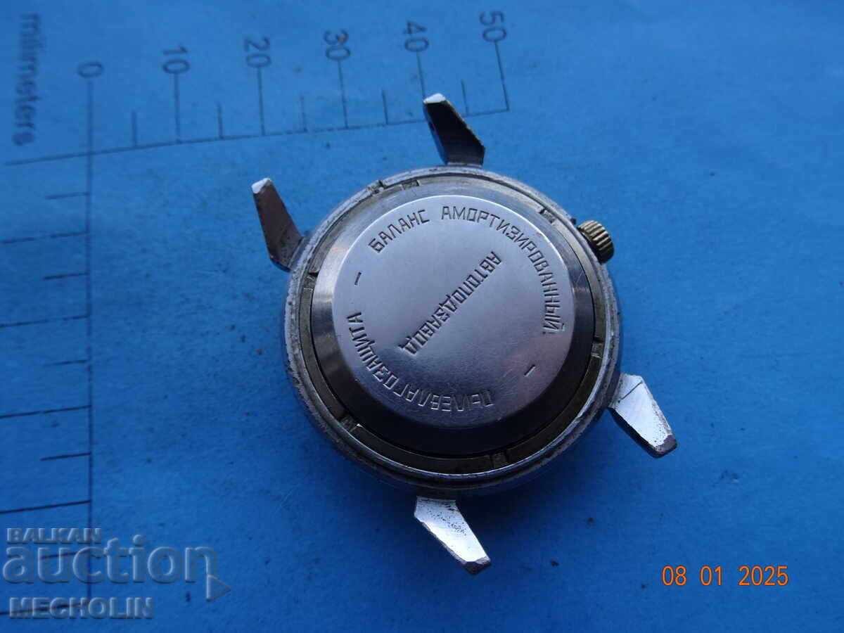 COLLECTIBLE RUSSIAN WATCH RODINA 22K AUTOMATIC - 5 COLLECTIBLE RUSSIAN WATCH RODINA 22K AUTOMATIC - 5