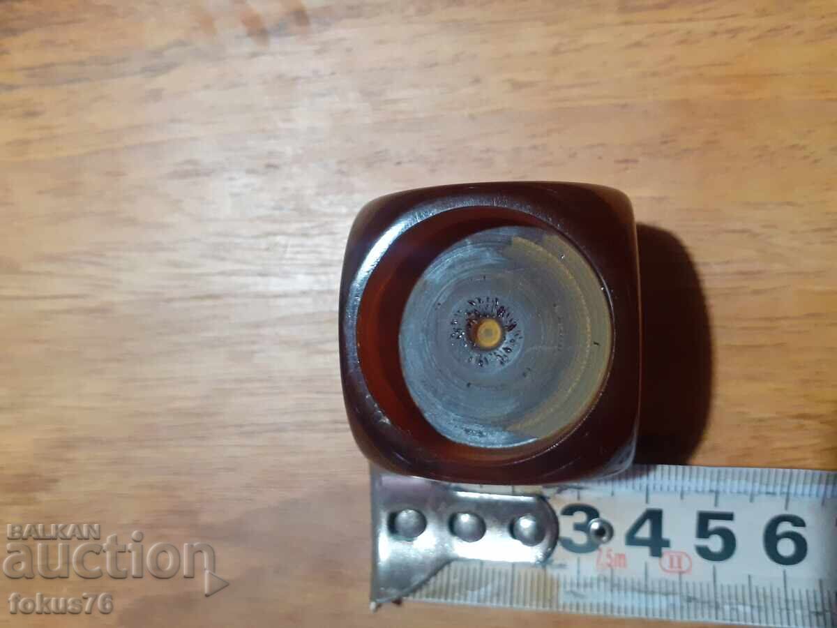 Delivery of Big dice - old catalin Delivery of Big dice - old catalin