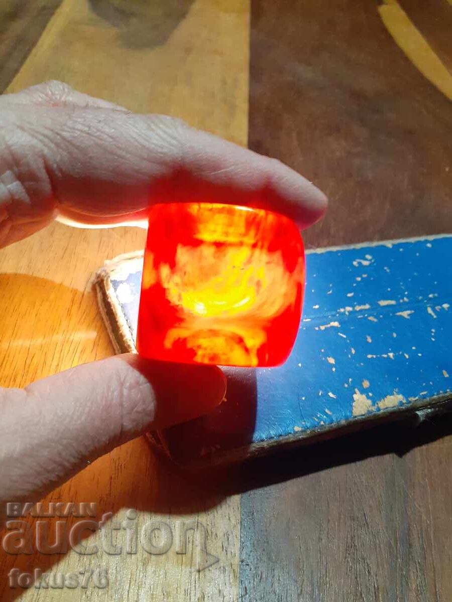 Big dice - old catalin - 6 Big dice - old catalin - 6