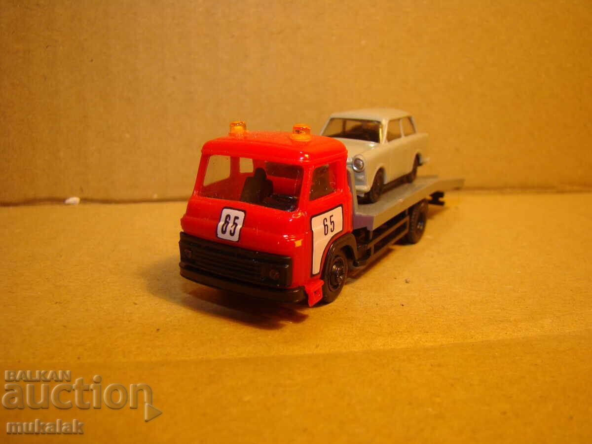 PLAY? H0 1/87 AVIA TRABANT AVIA TRABANT MODEL BUS with price 30.00 BGN | € 15.34 PLAY? H0 1/87 AVIA TRABANT AVIA TRABANT MODEL BUS with price 30.00 BGN | € 15.34