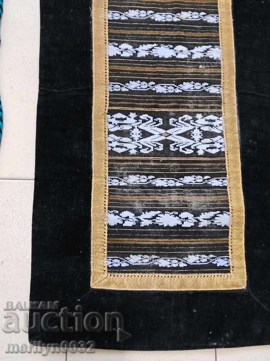 Престилка от чеиз народна носия, сукман, пищимал с цена 116.00 лв. | € 59.31 Престилка от чеиз народна носия, сукман, пищимал с цена 116.00 лв. | € 59.31