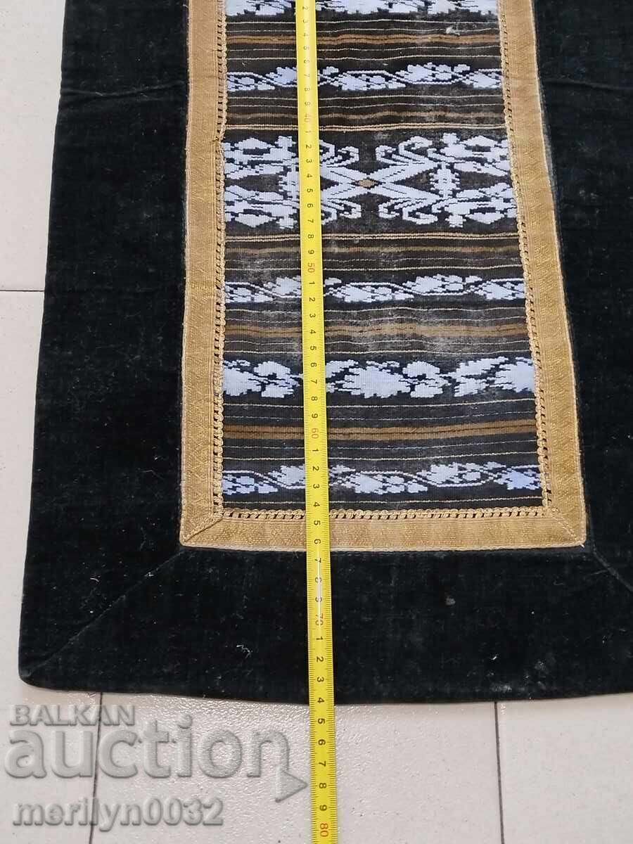 Livrarea Sorț Cheiz, costum popular, sukman, pișchimal