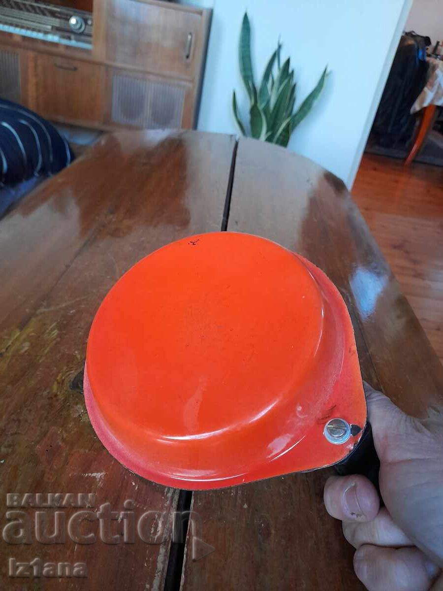 Auction Old enameled omelet pan, pan Auction Old enameled omelet pan, pan
