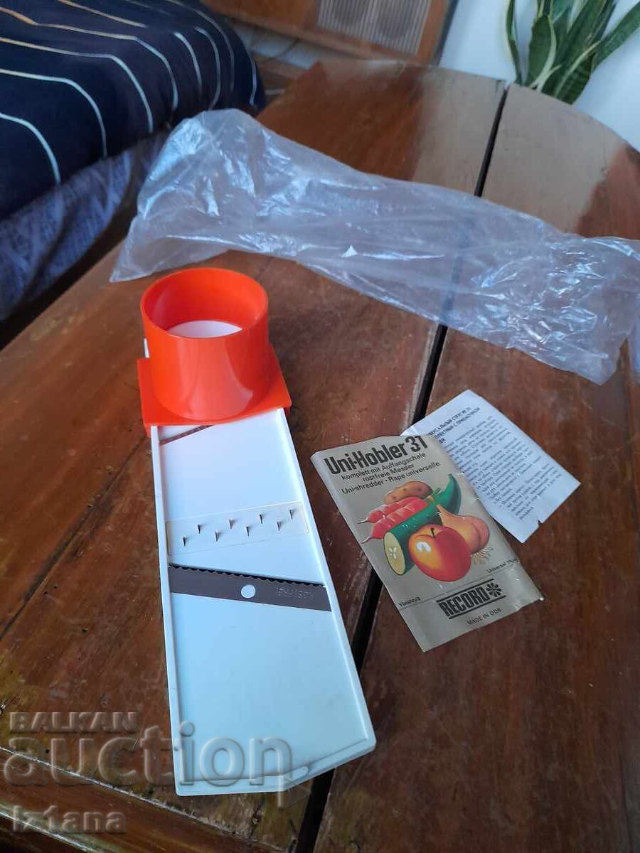 Old Household Grater Record with price 27.00 BGN | € 13.80 Old Household Grater Record with price 27.00 BGN | € 13.80