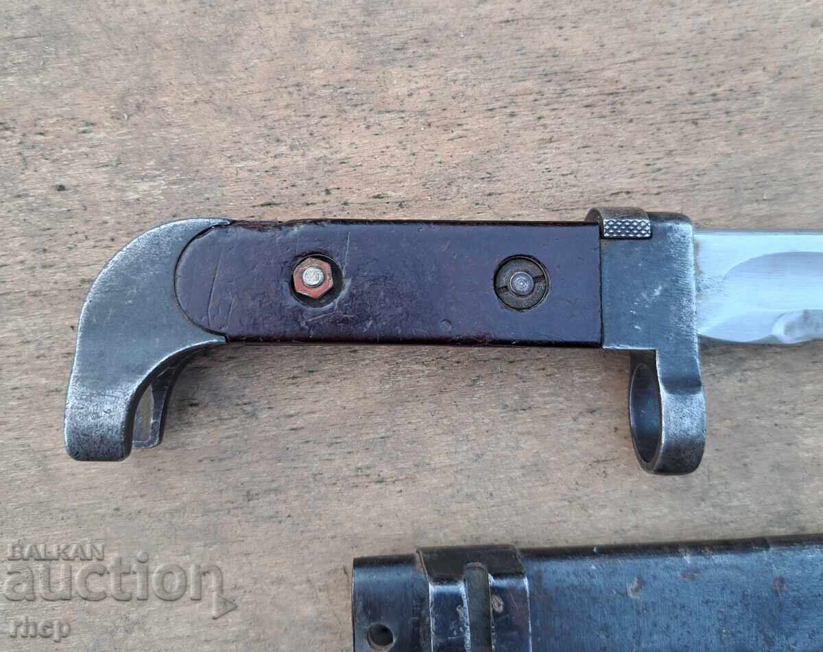Auction Kalashnikov AK bayonet Auction Kalashnikov AK bayonet