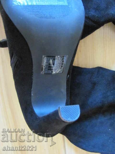 Auction  Нови с етикет ботуши до коляното FOREVER 21 , номер 38