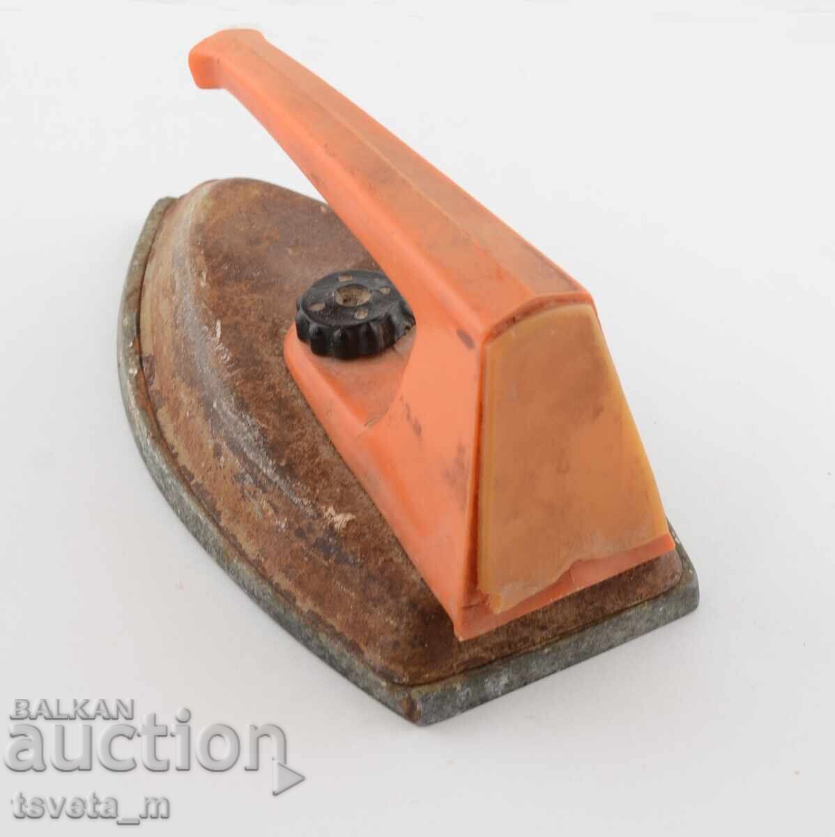 Licitație Jucărie pentru copii, fier metalic, social Licitație Jucărie pentru copii, fier metalic, social