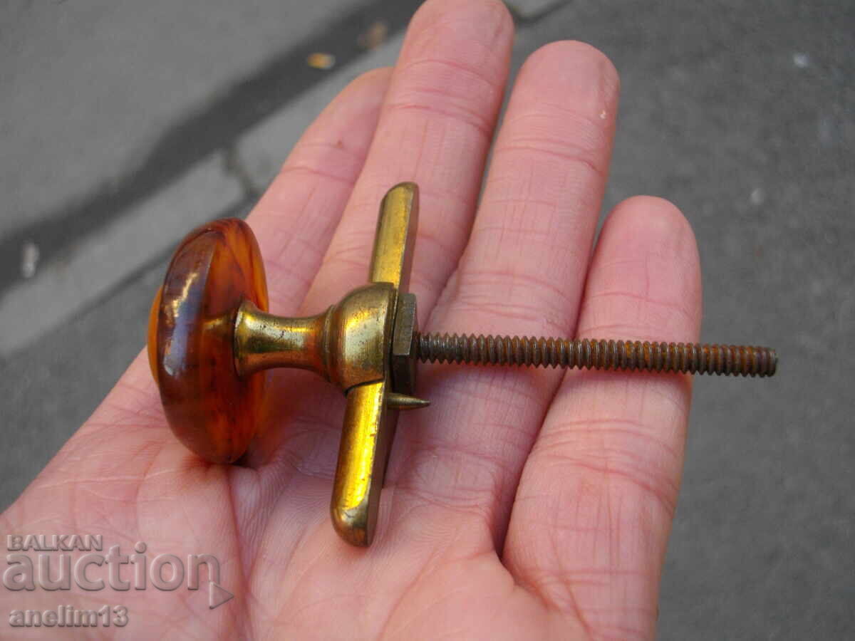 СТАРА ДРЪЖКА КЕХЛИБАР БАКЕЛИТ КАТАЛИН - 5