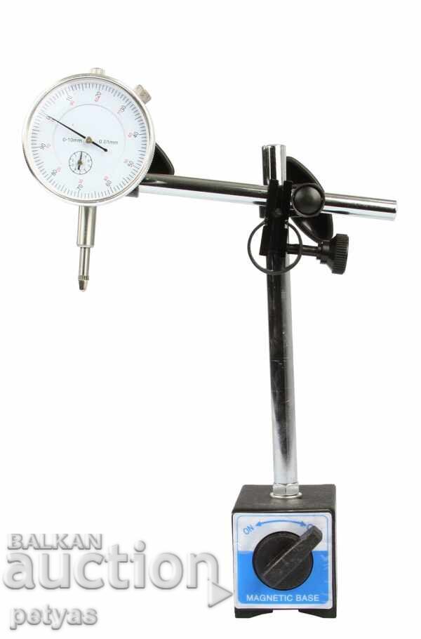 Auction Magnetic stand with indicator clock with 22 pieces of tips Auction Magnetic stand with indicator clock with 22 pieces of tips