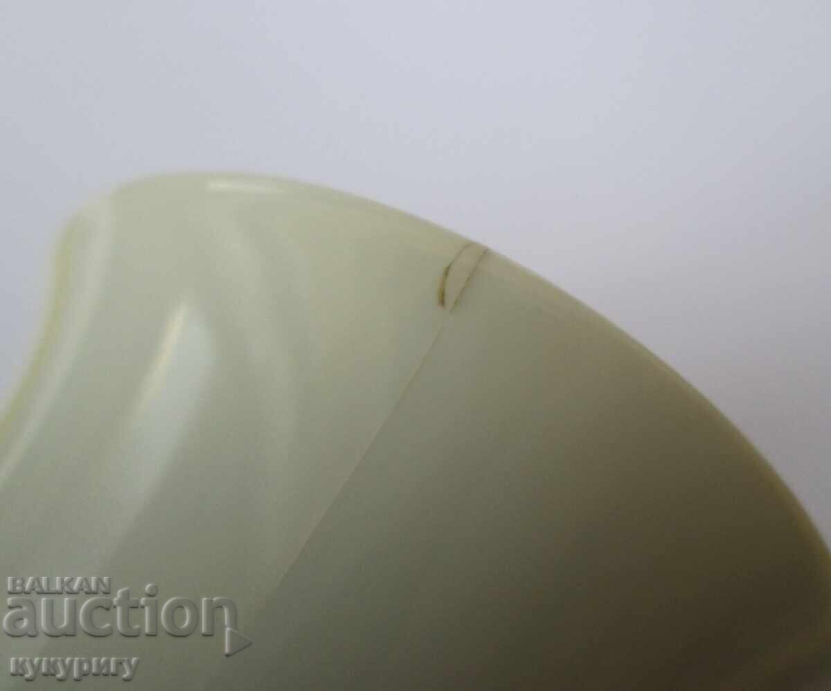 Small designer porcelain vase Rosenthal with price 45.00 BGN | € 23.01 Small designer porcelain vase Rosenthal with price 45.00 BGN | € 23.01