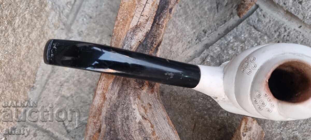 Παράδοση Ένας παλιός σωλήνας Παράδοση Ένας παλιός σωλήνας