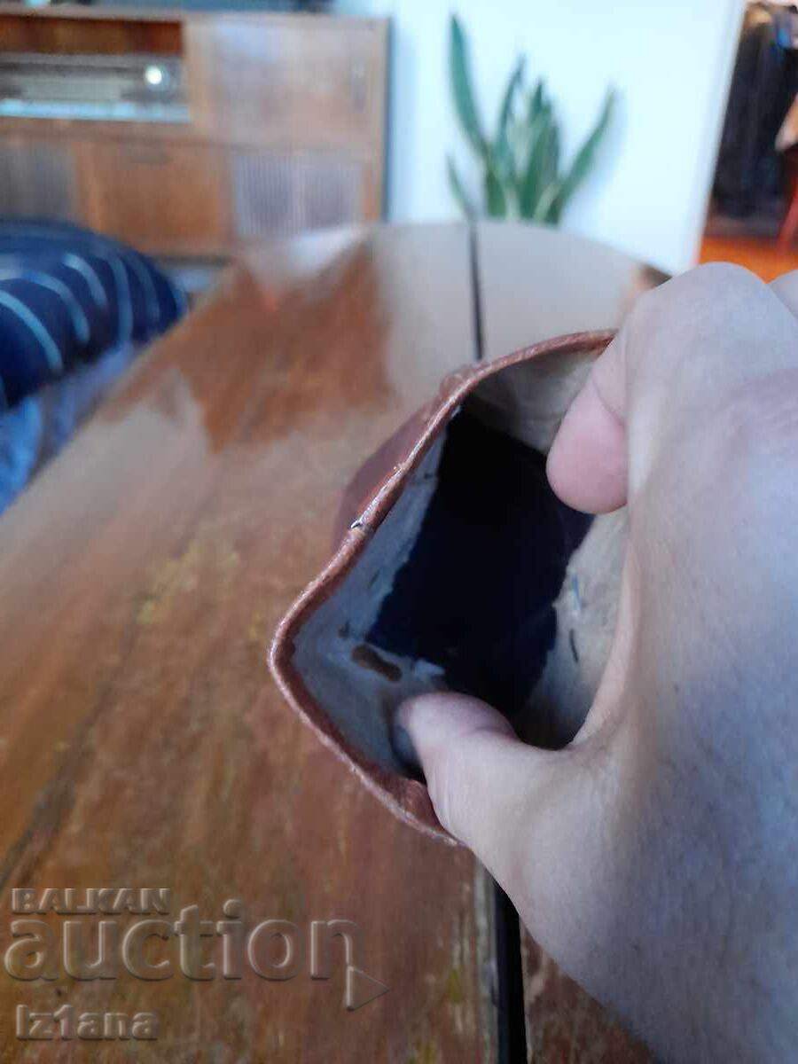 Old leather money box - 7