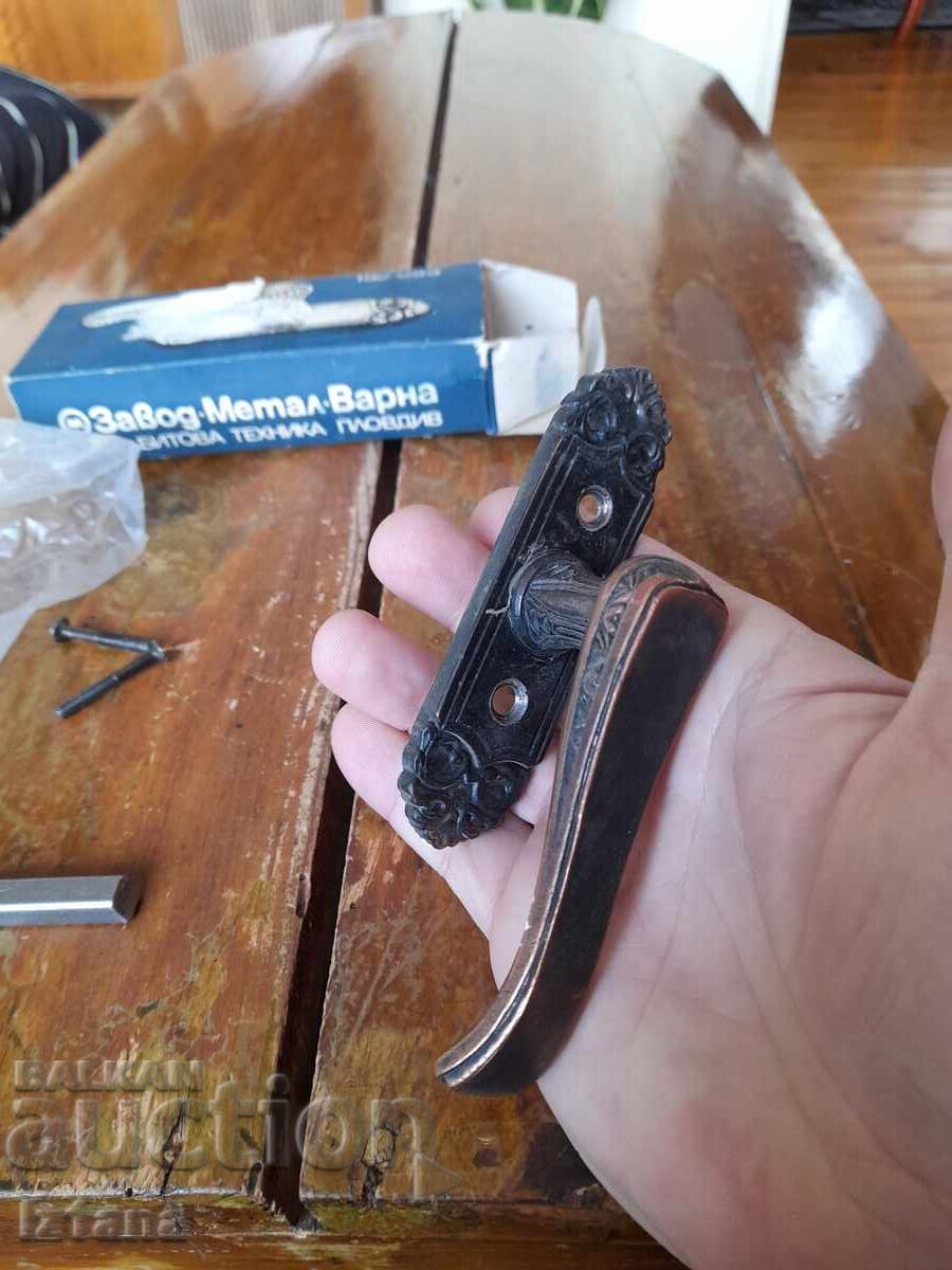 Auction  Old window lock handle