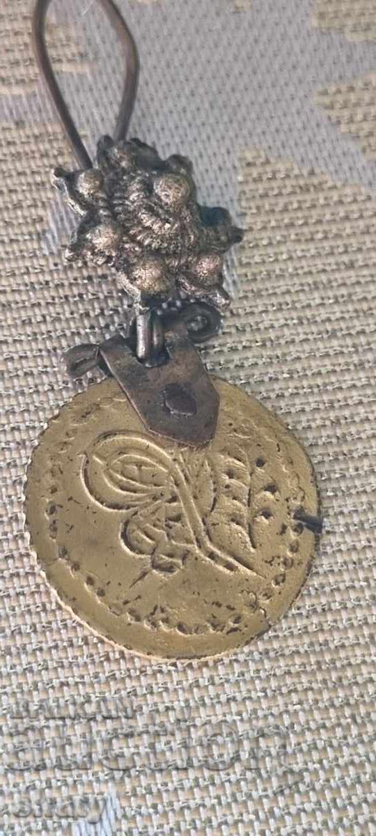 Cercei vechi autentici. Arpalias cu preț 280.00 BGN | € 143.16