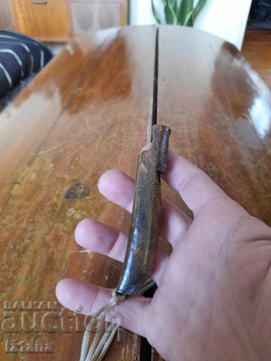 Παλιό σφύριγμα με τιμή 32.00 BGN | € 16.36 Παλιό σφύριγμα με τιμή 32.00 BGN | € 16.36