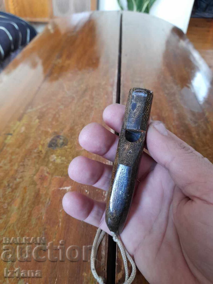 Παράδοση Παλιό σφύριγμα Παράδοση Παλιό σφύριγμα