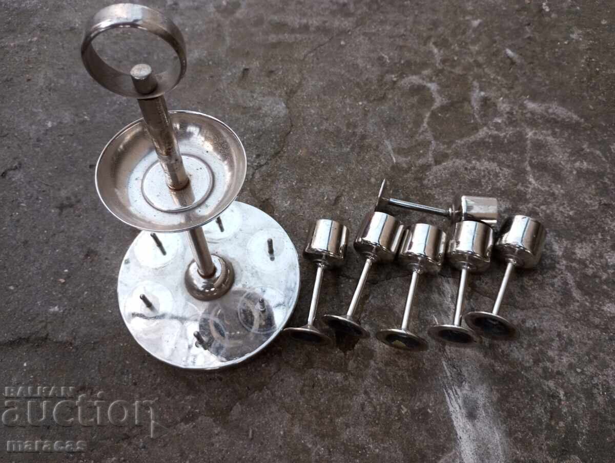 Μεταλλική βάση με κύπελλα με τιμή 22.00 BGN | € 11.25 Μεταλλική βάση με κύπελλα με τιμή 22.00 BGN | € 11.25