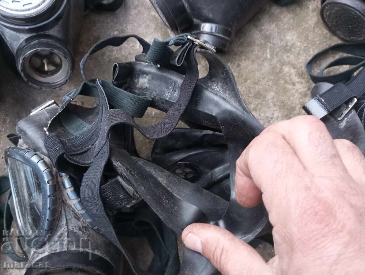 Licitație Măști de gaz vechi Licitație Măști de gaz vechi