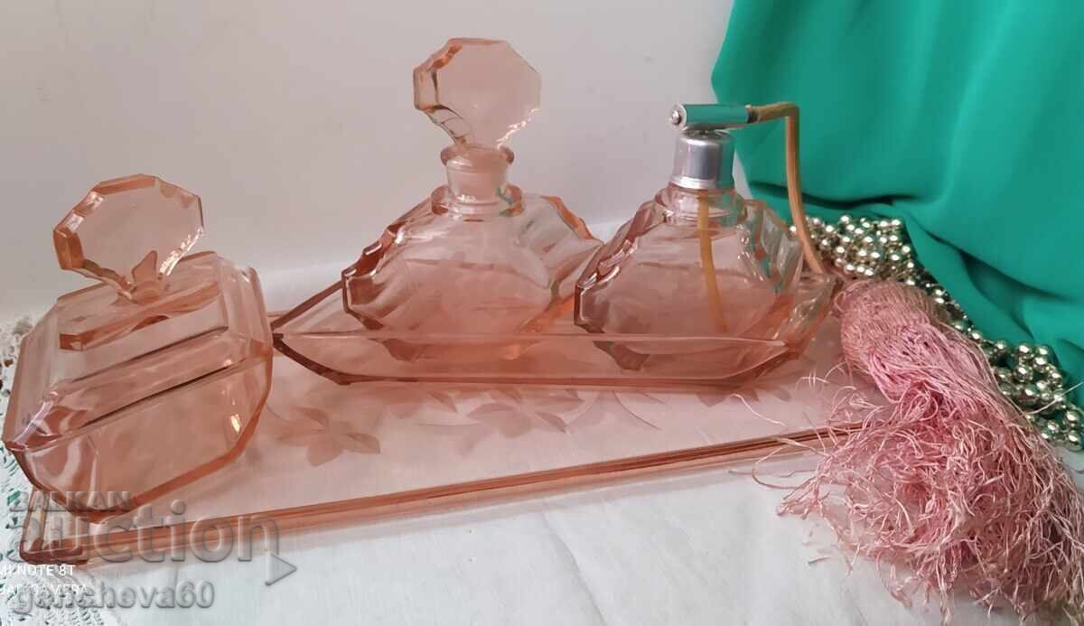 Auction Antique Art Deco Crystal Vanity Set Auction Antique Art Deco Crystal Vanity Set