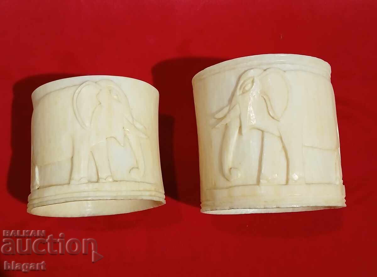 Napkin holder set - bone with price 120.00 BGN | € 61.36 Napkin holder set - bone with price 120.00 BGN | € 61.36