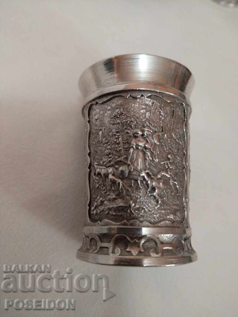 TIN CUP with price 100.00 BGN | € 51.13 TIN CUP with price 100.00 BGN | € 51.13
