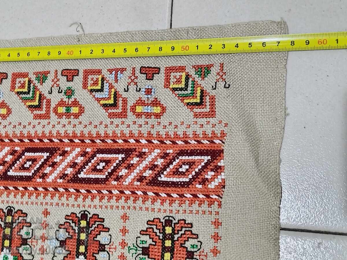 Embroidery for a pillowcase costume - 5