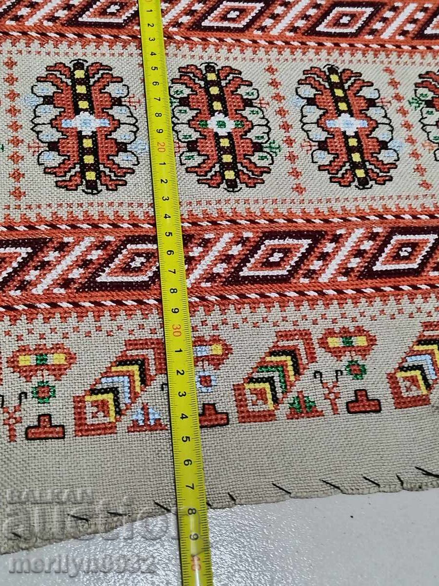 Embroidery for a pillowcase costume - 6