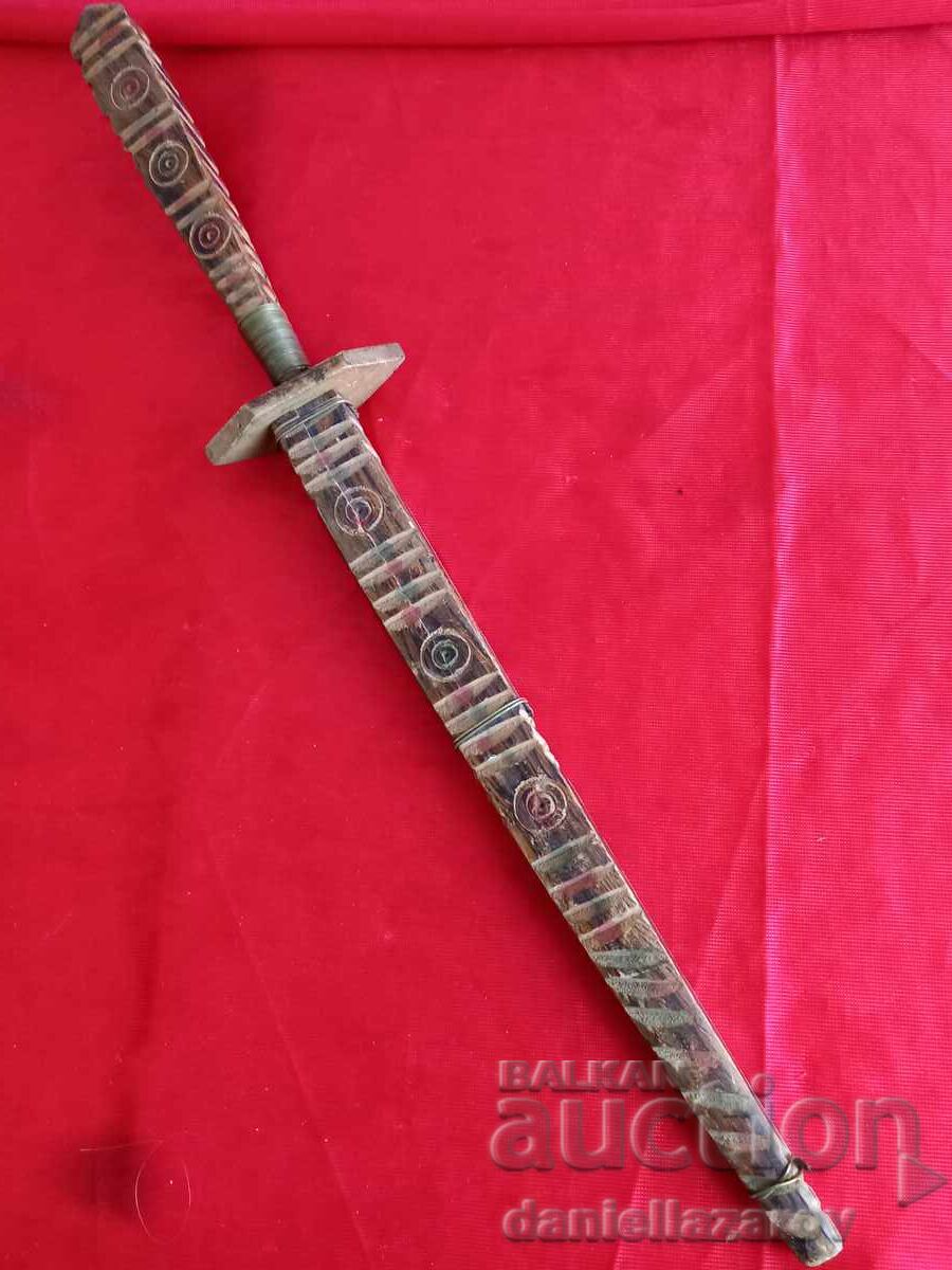 Delivery of Old Thin Dagger FLISA, Knife, Blade Delivery of Old Thin Dagger FLISA, Knife, Blade
