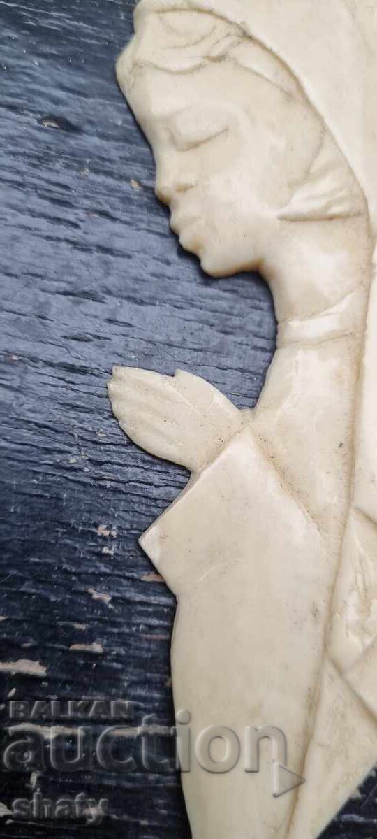 Auction Ivory Auction Ivory