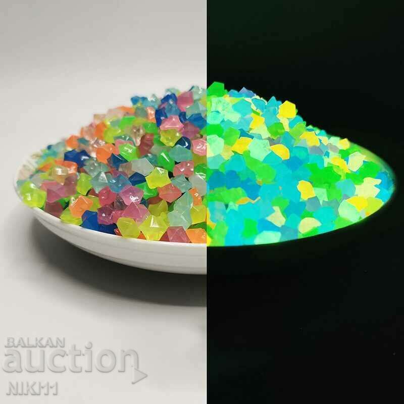 Glowing stones 100 pcs, solar stones, fluorescent with price 10.00 BGN | € 5.11 Glowing stones 100 pcs, solar stones, fluorescent with price 10.00 BGN | € 5.11