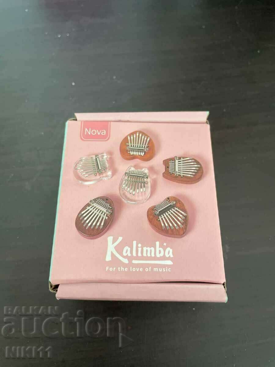 Auction Small musical instrument Kalimba, pocket Kalimba Auction Small musical instrument Kalimba, pocket Kalimba