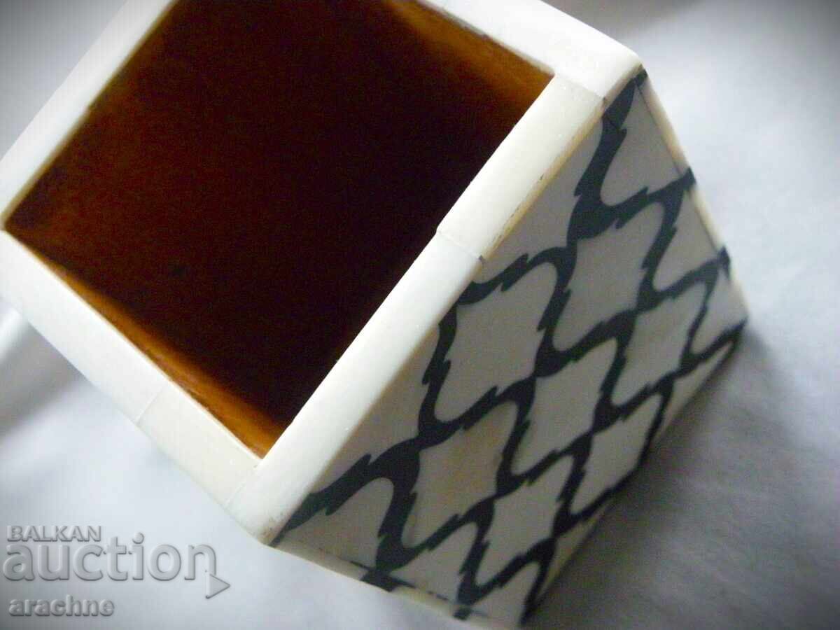 Indonesian box lined with water buffalo bone and horn with price 65.00 BGN | € 33.23 Indonesian box lined with water buffalo bone and horn with price 65.00 BGN | € 33.23