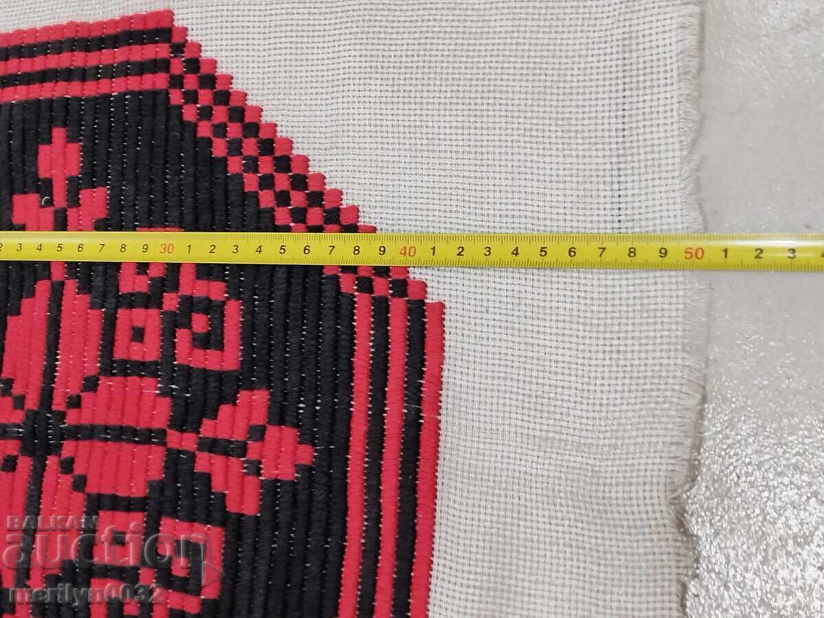 Delivery of Embroidery for a pillowcase costume Delivery of Embroidery for a pillowcase costume