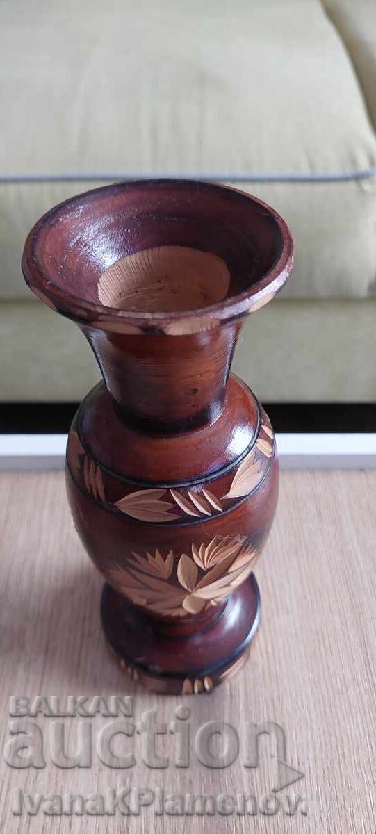 Δημοπρασία Σκάλισμα βάζου, ύψος 22 cm