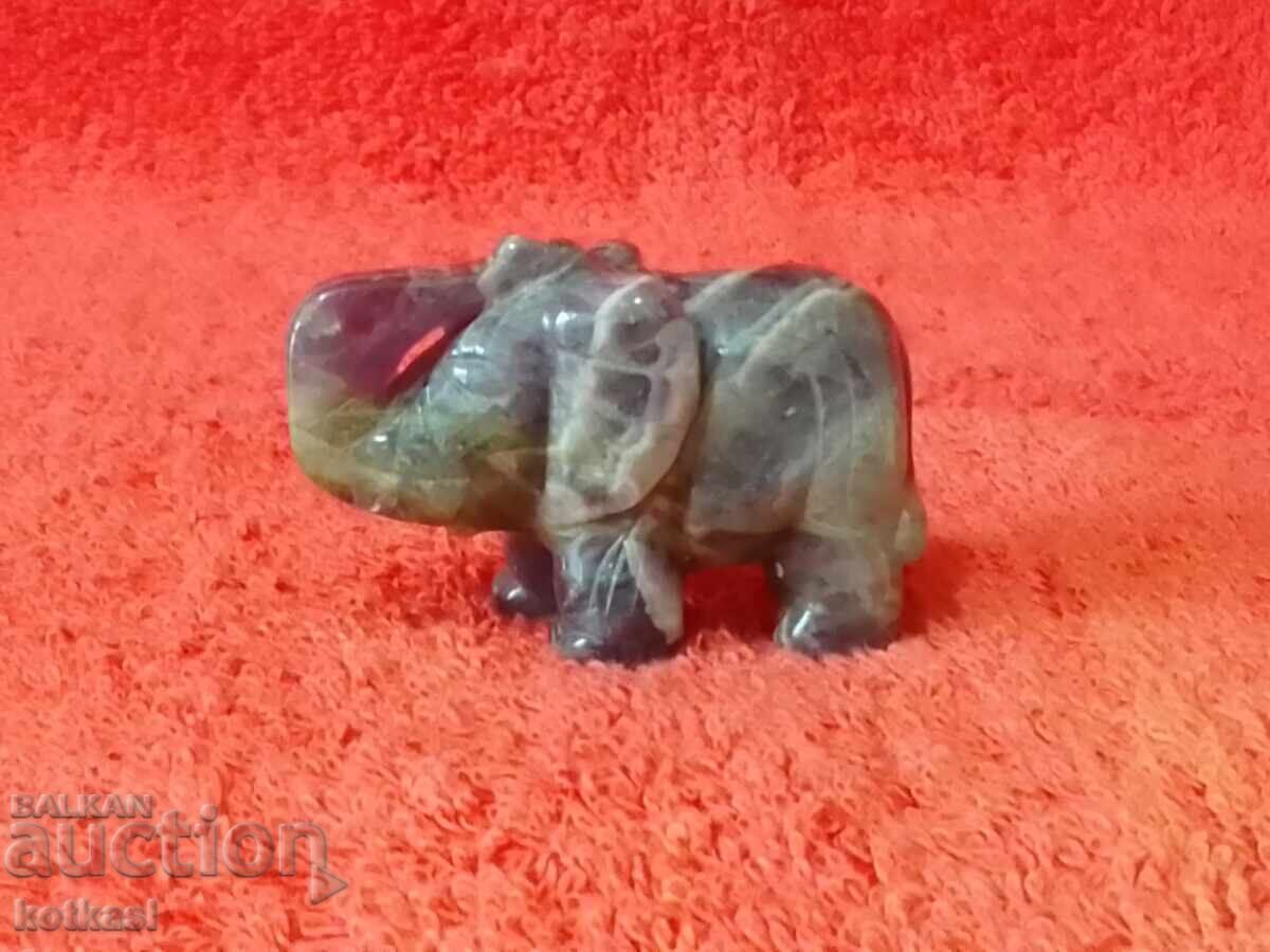 Mic ELEFANT piatră semiprețioasă Ametist - 6 Mic ELEFANT piatră semiprețioasă Ametist - 6