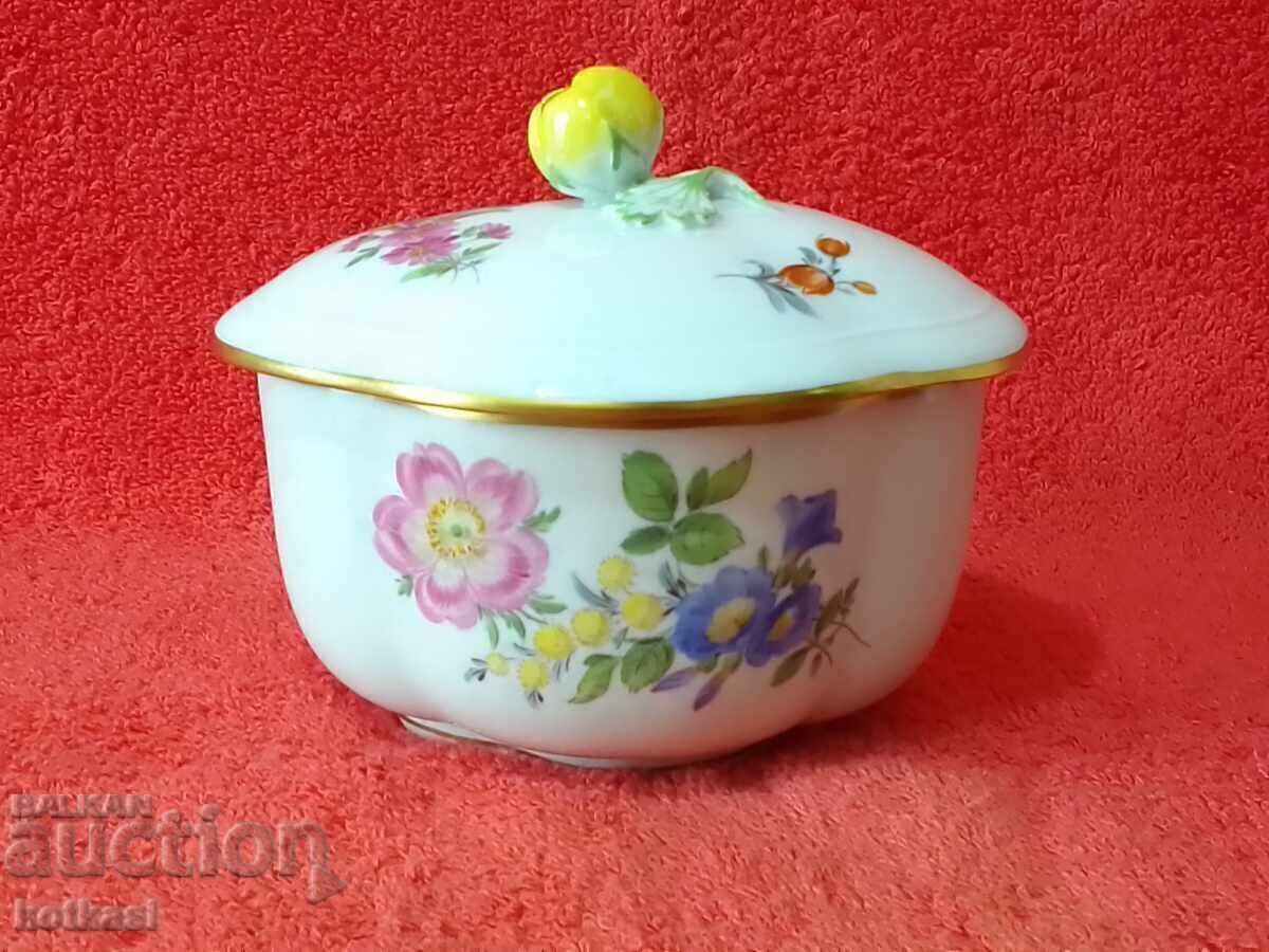 Vechi vas din porțelan Germania flori Meissen Meissen aurire Vechi vas din porțelan Germania flori Meissen Meissen aurire