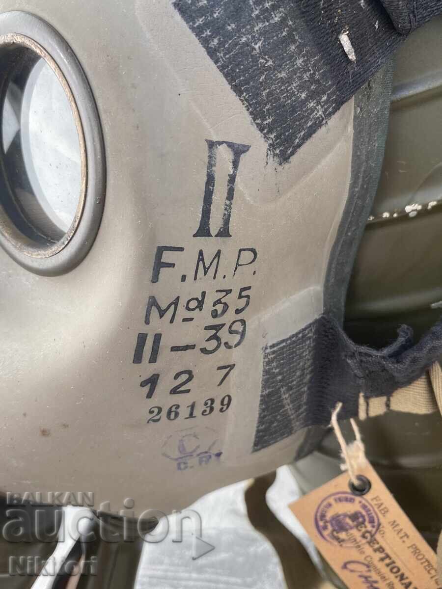WW2 Gas Mask Romania 1939 F.M.P. Md. 35 - 7 WW2 Gas Mask Romania 1939 F.M.P. Md. 35 - 7