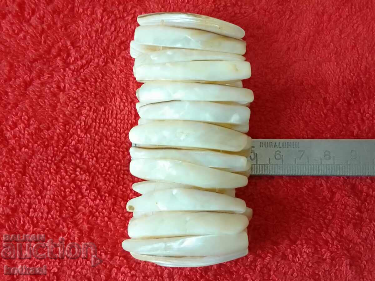 Bracelet made of semi-precious stone Mother of Pearl with price 25.50 BGN | € 13.04