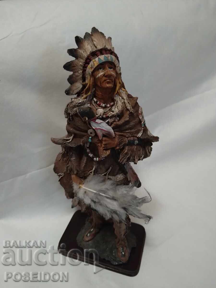 INDIAN FIGURE PLASTIC STATUETTE INDIAN FIGURE PLASTIC STATUETTE