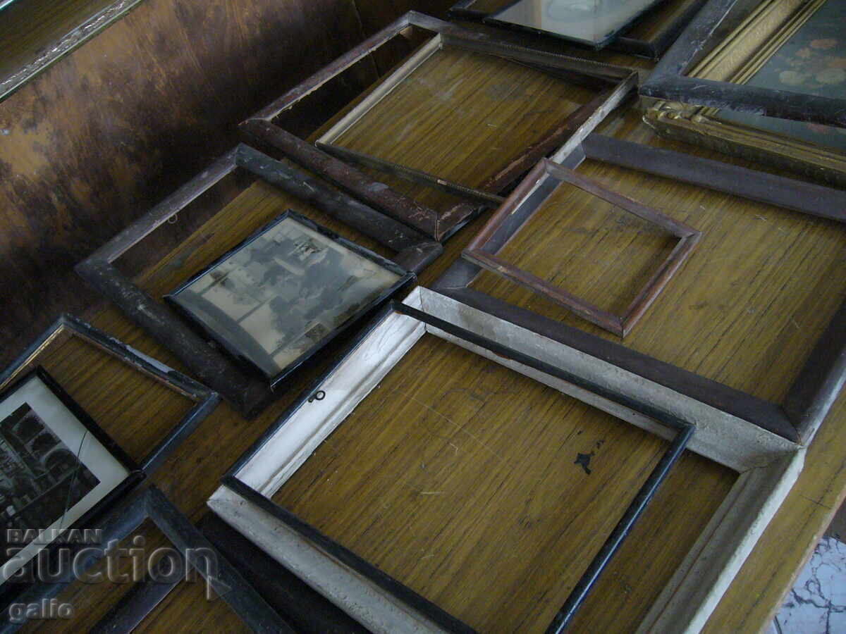 Antique Photo and Picture Frames - and from 10lv each - 5 Antique Photo and Picture Frames - and from 10lv each - 5