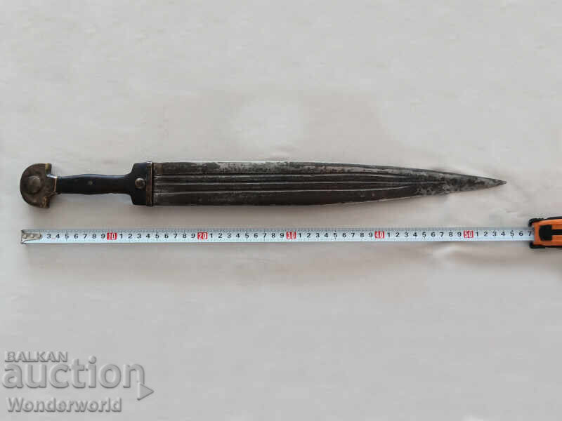 Antique long large dagger knife - horn handle Antique long large dagger knife - horn handle